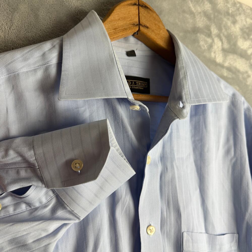 Donald J. Trump Signature Collection Button Up Shirt Men's Sz‎ 15 1/2. Blue